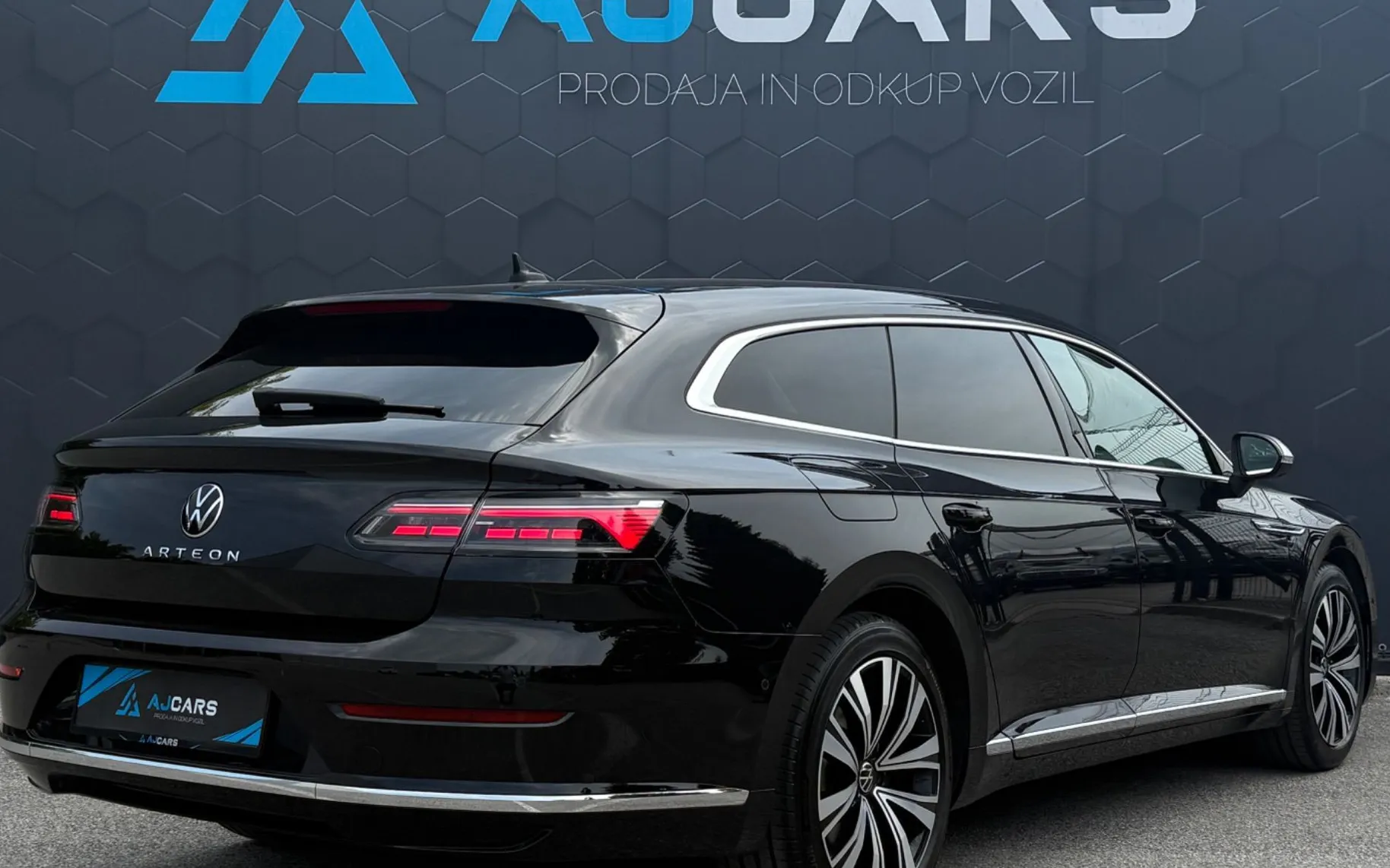 Zunanja slika - VW Arteon - Shooting Brake 2.0 TDI avt. Elegance-Virtual-Kam360-ACC-F1 - 7