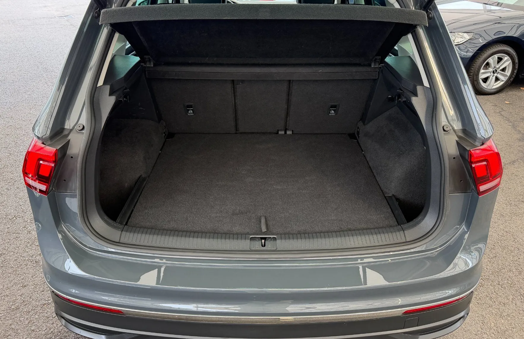 Zunanja slika - Volkswagen Tiguan - Life 2.0 TDI DSG - KAMERA - ACC - KEYLESS - LED - 11