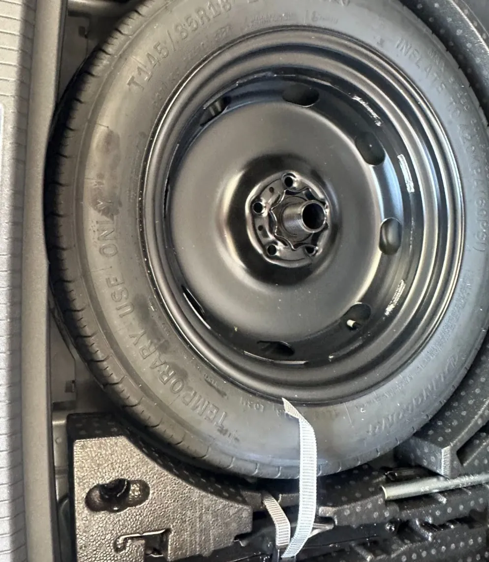Zunanja slika - Volkswagen Tiguan - 2.0 TDI DSG R-Line 110kW.KAMERA.ACC.USNJE.LED - 17
