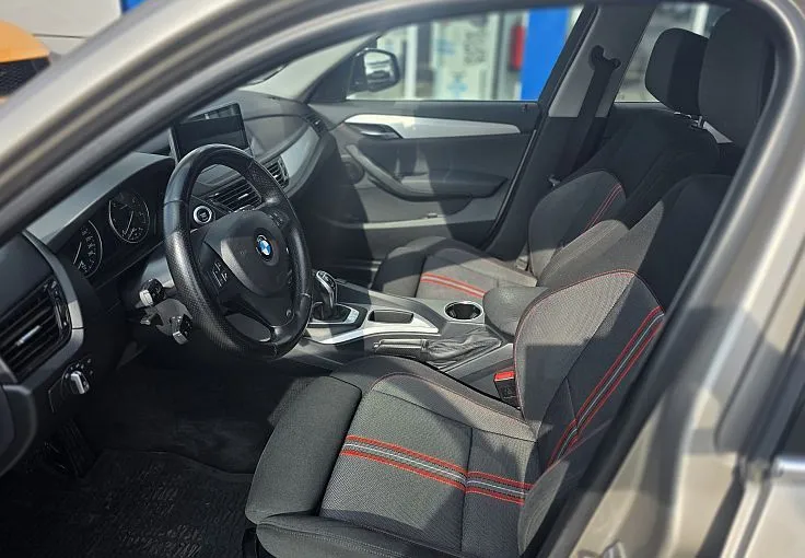 Zunanja slika - BMW X1 - serija :  x Drive 18d AUT - 8