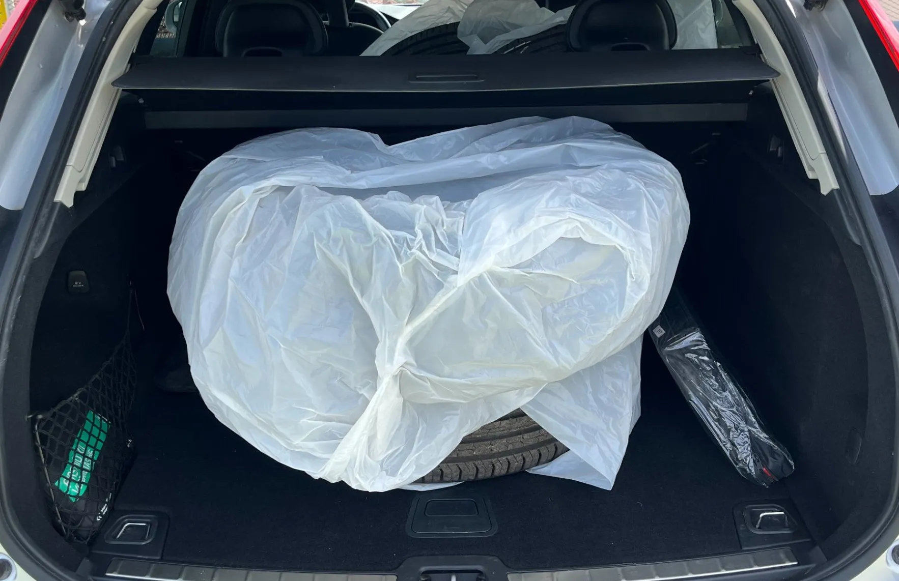 Zunanja slika - Volvo XC60 - D4 AWD Momentum Avt. LED.NAVI.ACC.2XPDC.VZR KAM - 7