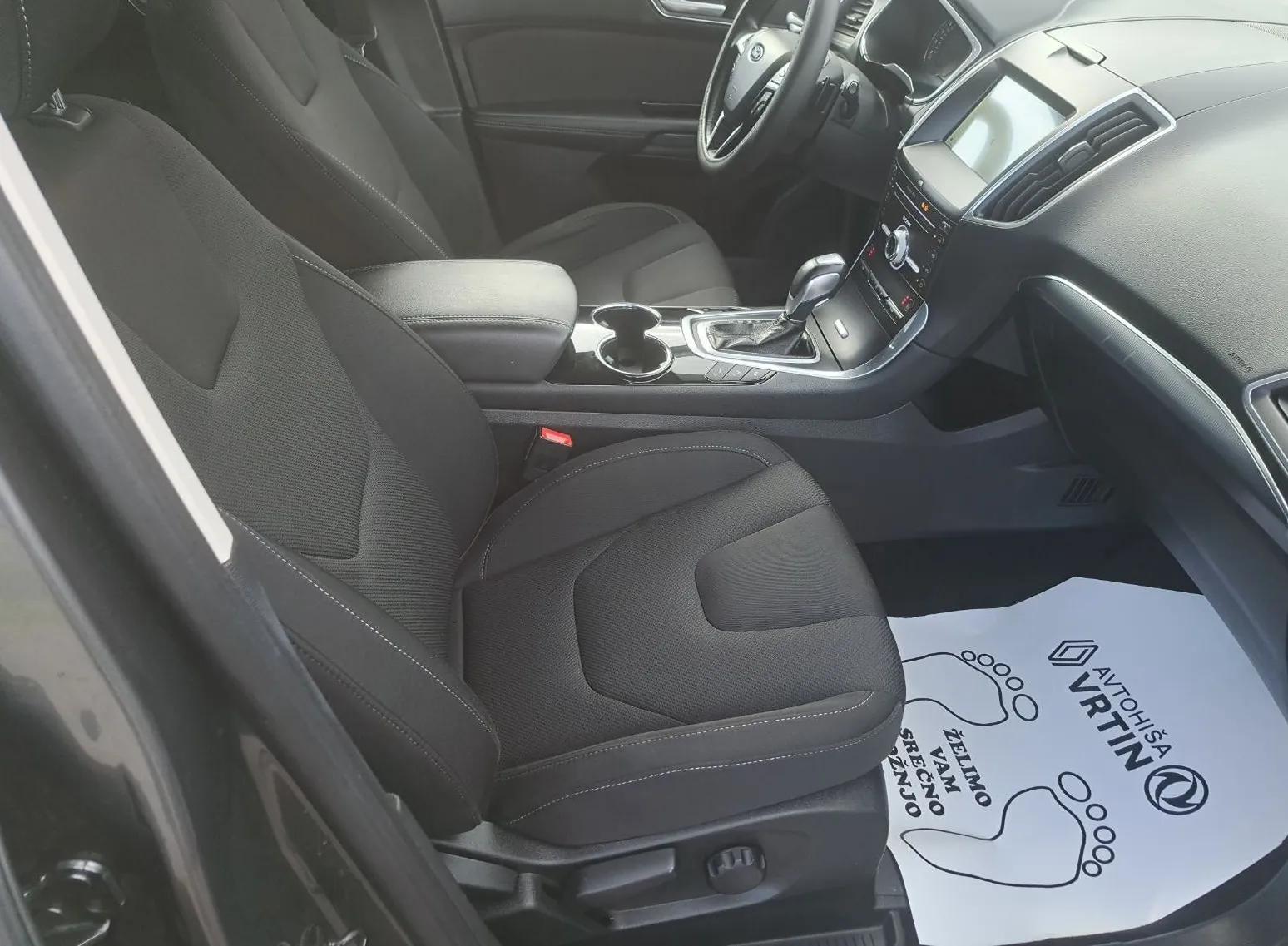 Zunanja slika - Ford S-MAX - 2.0 EcoBlue 7 SEDEŽEV Z ENOLETNIM JAMSTVOM - 6