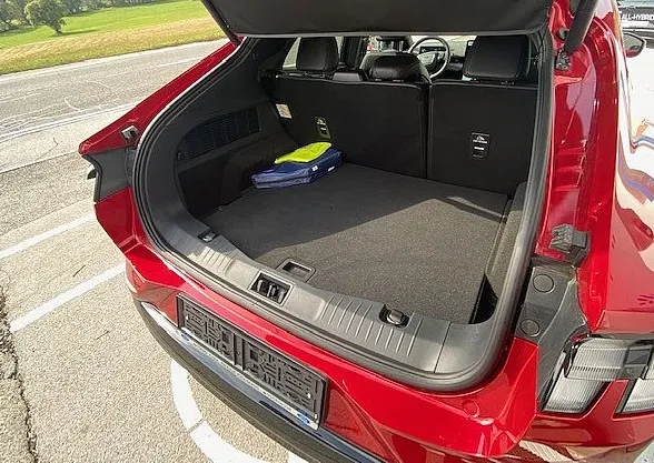 Zunanja slika - Ford Mustang Mach-e - PREMIUM 91kWh 216kW  - AKCIJSKA CENA - - 12