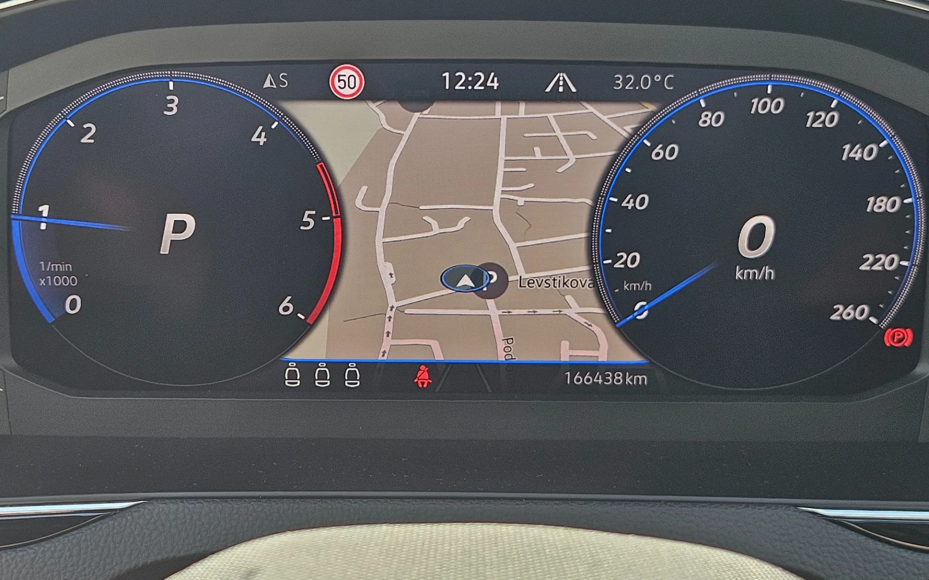 Zunanja slika - Volkswagen Passat - 4motion 2.0 TDI DSG R-Line - 12