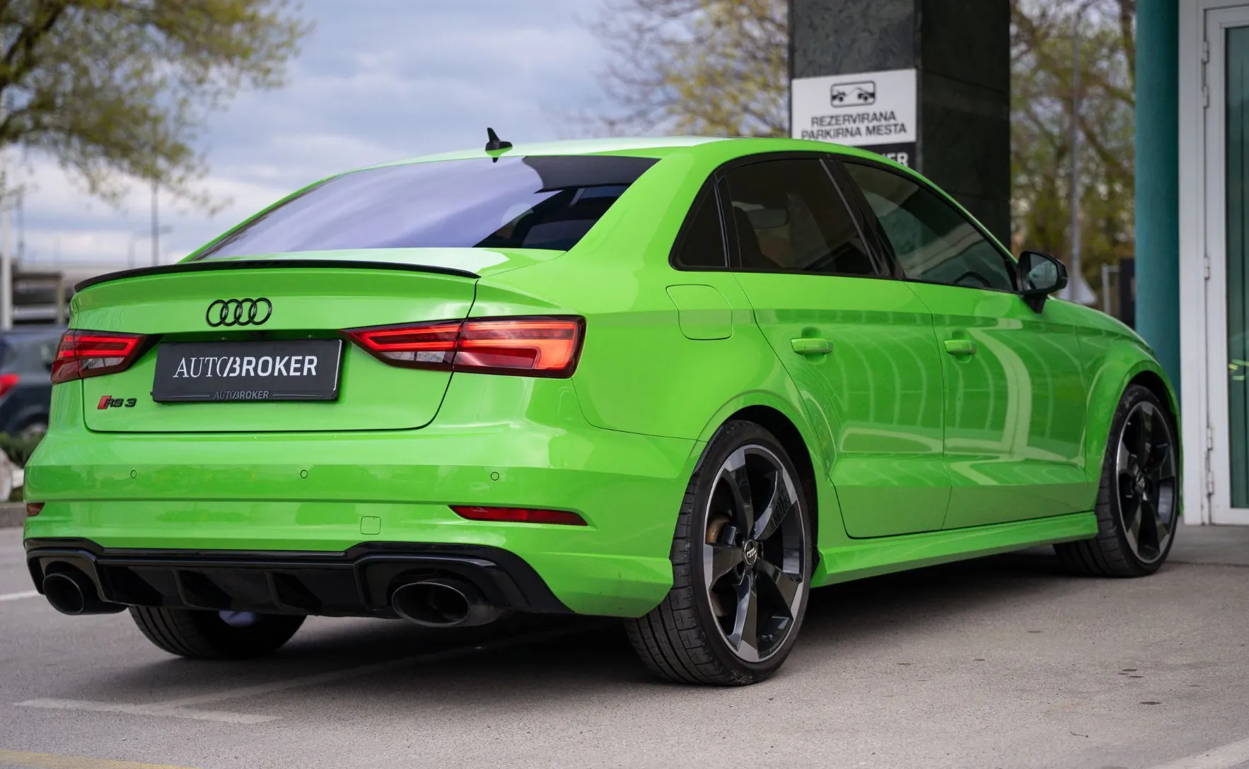 Zunanja slika - Audi S3 - R Sedan 2.5 TFSI Quattro Avt. Matrix LED ACC - 4