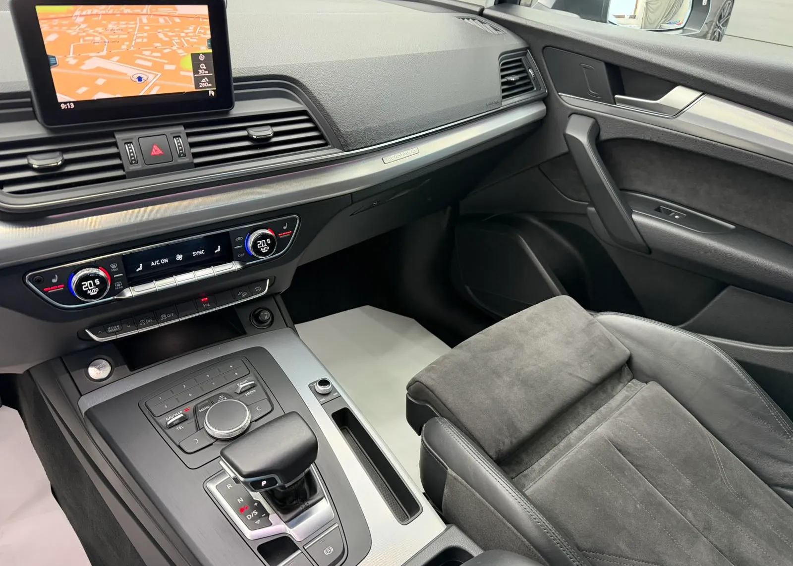 Zunanja slika - Audi Q5 - quattro 2,0 TDI Sport S tronic - 6