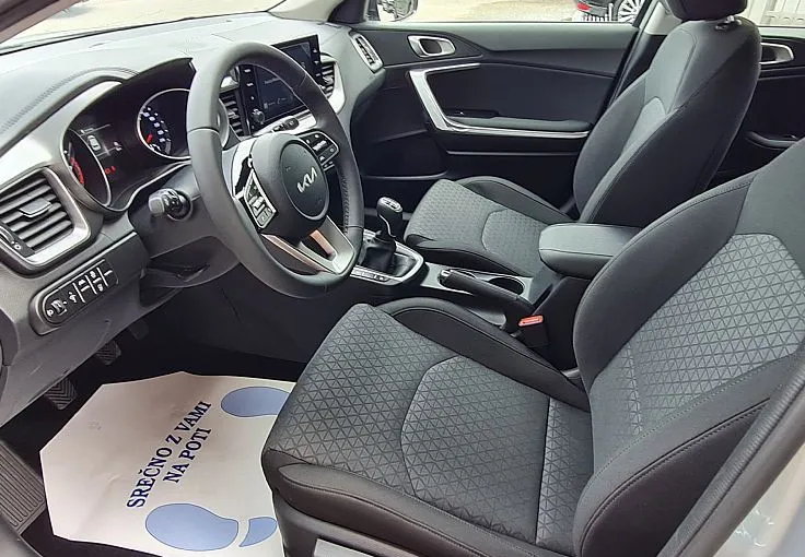 Zunanja slika - KIA Ceed - 1.0 T-GDi EX Champion+ 74 kW - na zalogi - 9
