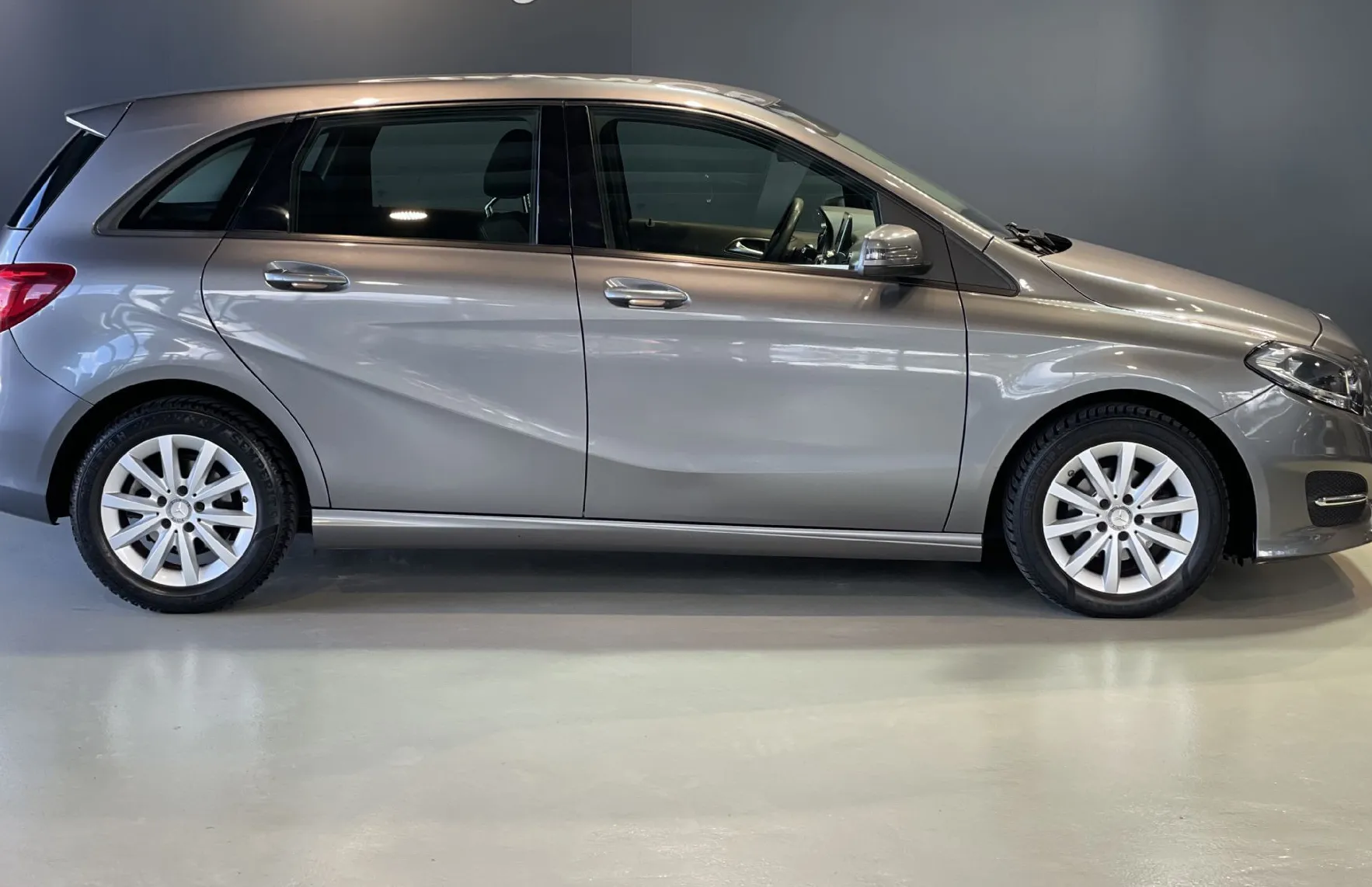 Zunanja slika - Mercedes-Benz B-Razred - B 180 CDI - 4