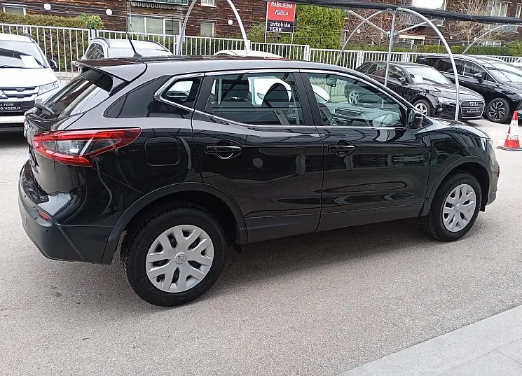 Zunanja slika - Nissan Qashqai - 1.3 DIG-T 140Hp vozilo od 1.LASTNIKA - 6