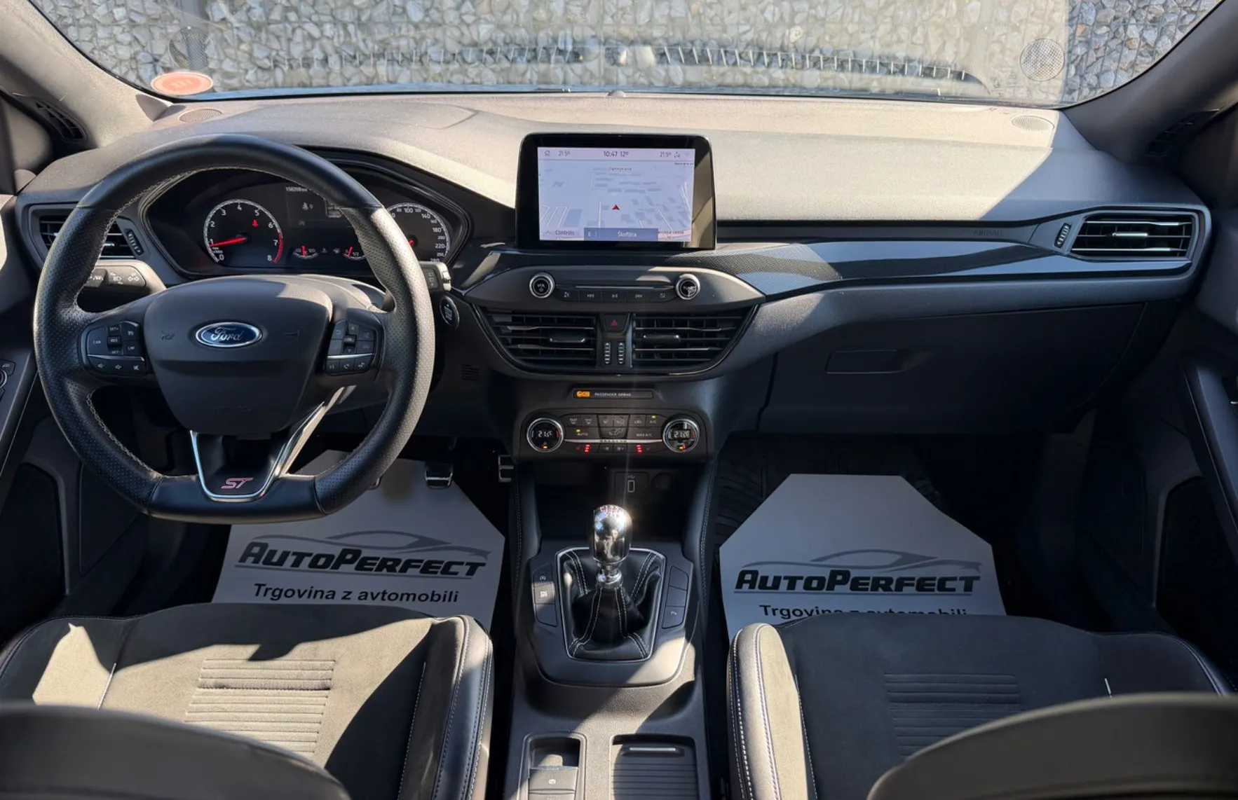 Zunanja slika - Ford Focus - 2.3 EcoBoost ST |RECARO|KAM|NAVI|GR. SED.| - 10