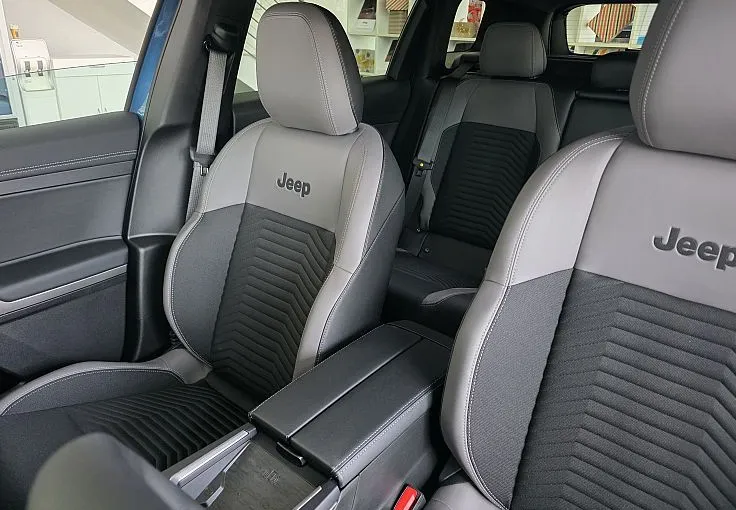 Zunanja slika - Jeep Compass - 1.2 DCT6 e-Hybrid 107kW FIRST EDITION - 5