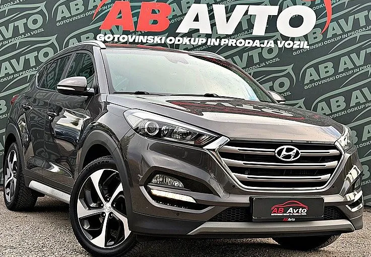 Zunanja slika - Hyundai Tucson - 1.7CRDi Trend DCT+GRETJE+NAVI+TOUCH+ALU19+SERVISNA - 1