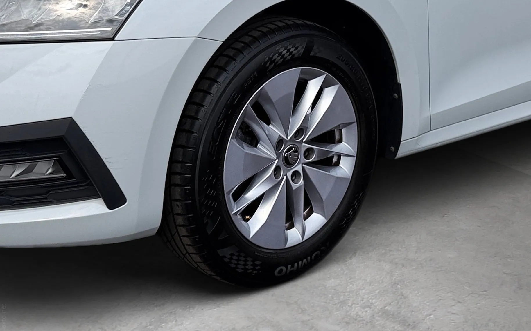 Zunanja slika - Škoda Octavia - 2.0 TDI Ambition-LED-Masaža v. sedežPDC-AppConnect - 6
