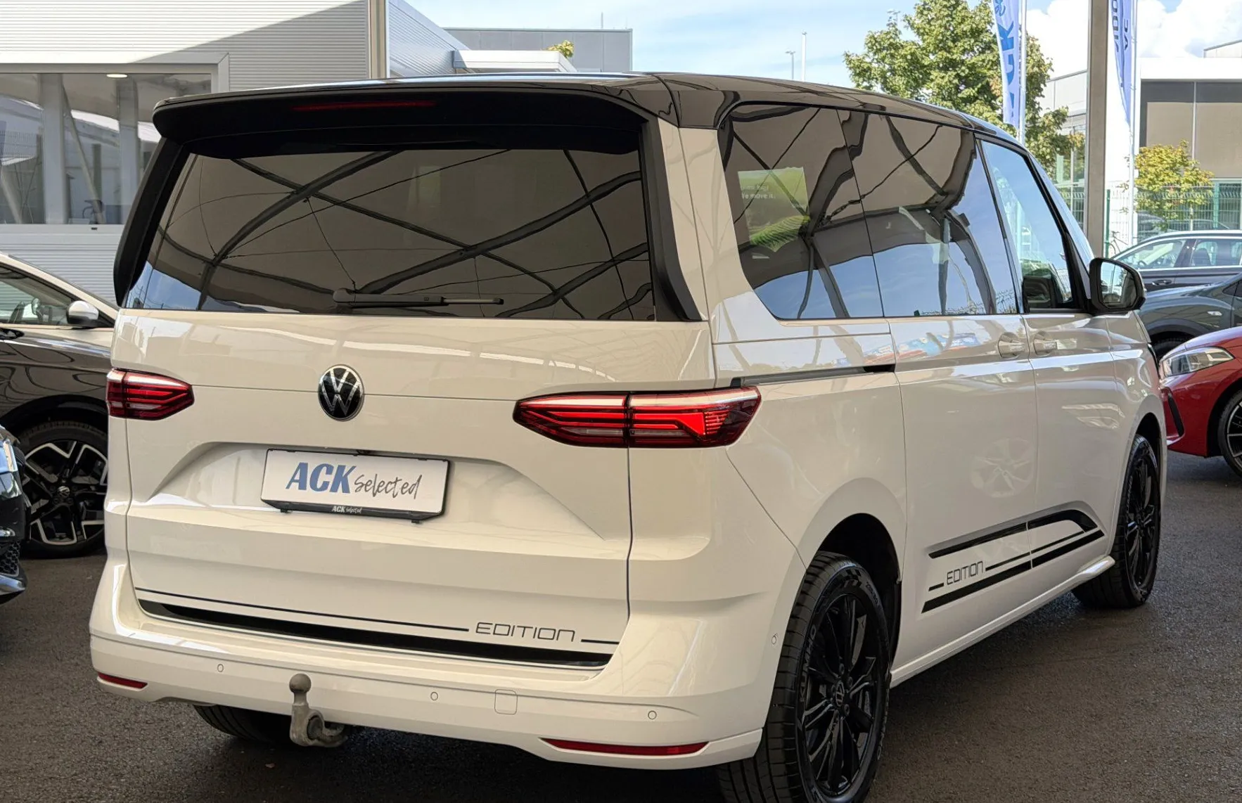 Zunanja slika - Volkswagen Multivan - Edition L1 2.0 TDI DSG-SLO-1.LASTNIK-ALKANTARA - 4
