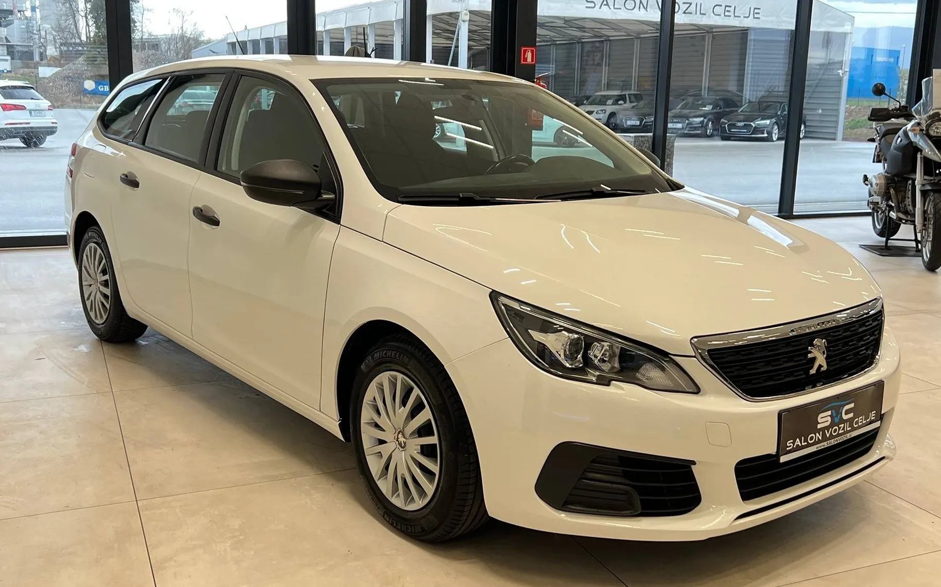 Zunanja slika - Peugeot 308 - 1.5 HDI-TEMP-LED-1.LAST-KREDIT-BREZ-POLOGA... - 3