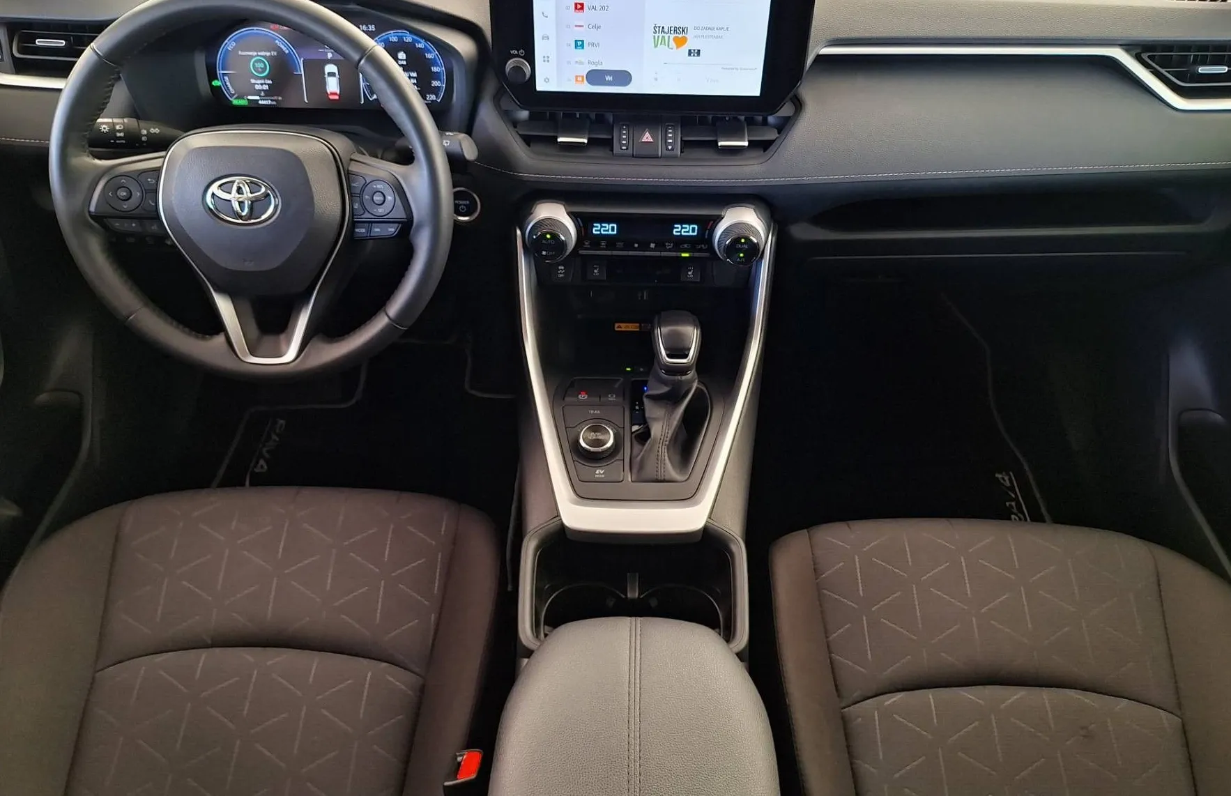 Zunanja slika - Toyota RAV4 - Hybrid AWD 2.5 Elegant Tech Winter Pack•VL.KLJUKA• - 10