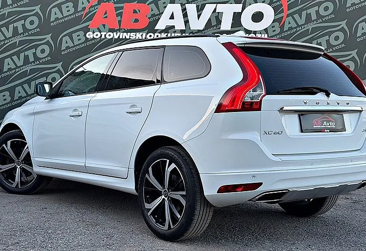 Zunanja slika - Volvo XC60 - D4 R-Design Momentum+133KW+ALU+XENON+USNJE+UGODNO - 7