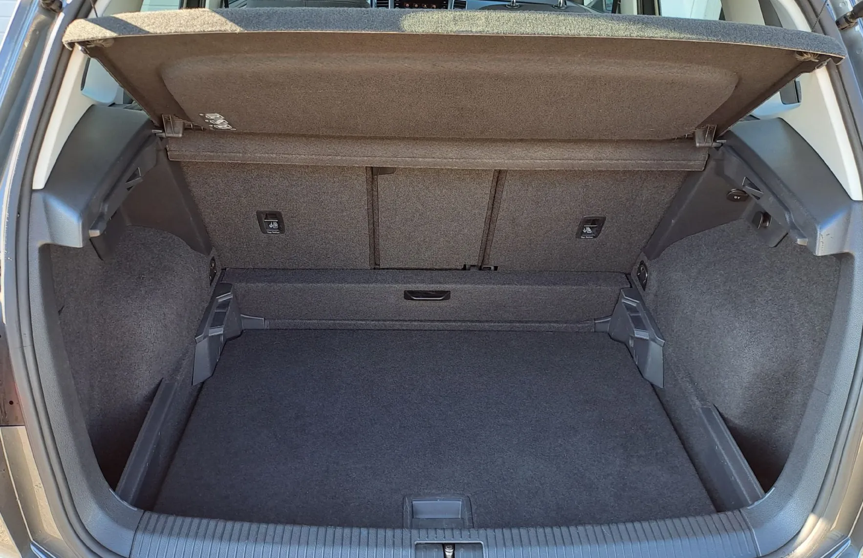 Zunanja slika - Volkswagen Golf - Sportsvan 1.6 TDI Comfortline - 11