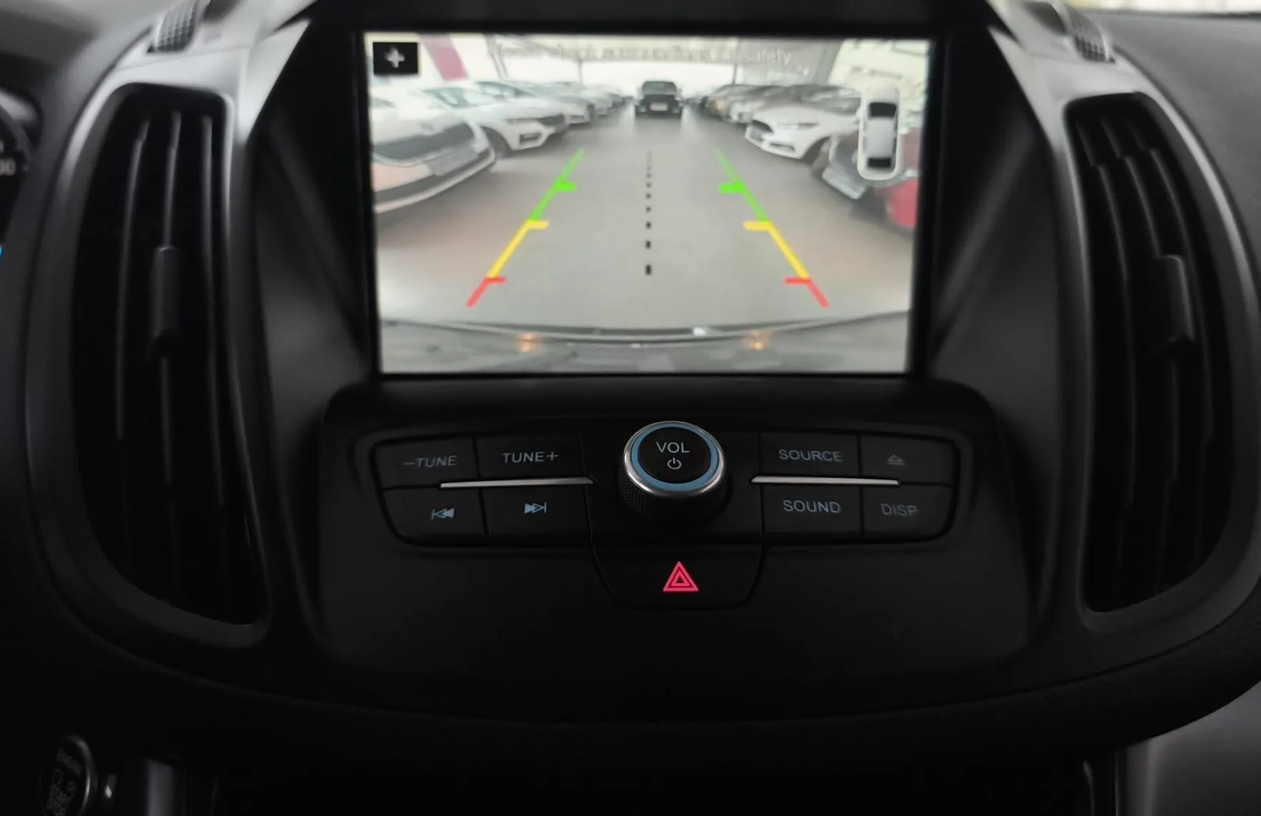 Zunanja slika - Ford Kuga - 1.5 TDCi Style 120PS- SLO-1.LASTNIK-KAMERA - 13