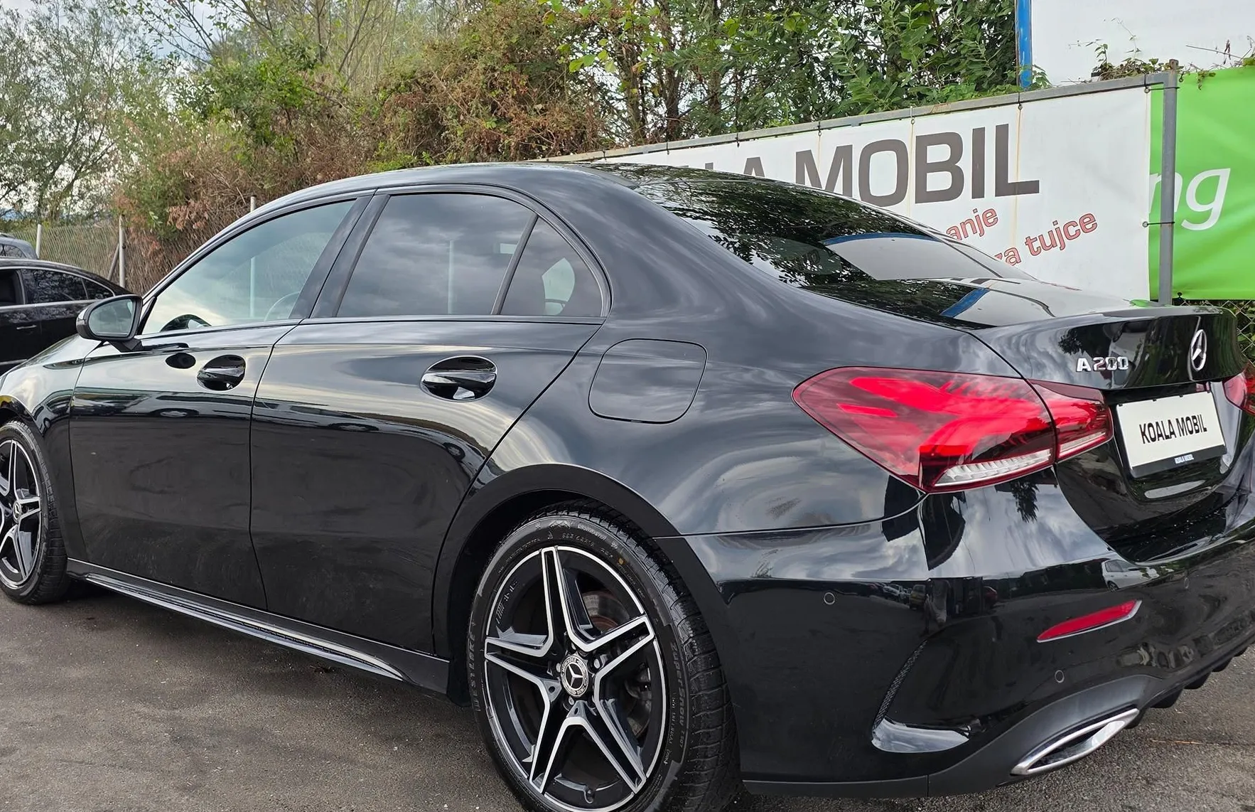 Zunanja slika - Mercedes-Benz A-Razred - A LIMUZINA 200 AMG AVT. LED-VIRTUAL-KAMERA-1.LAST - 6