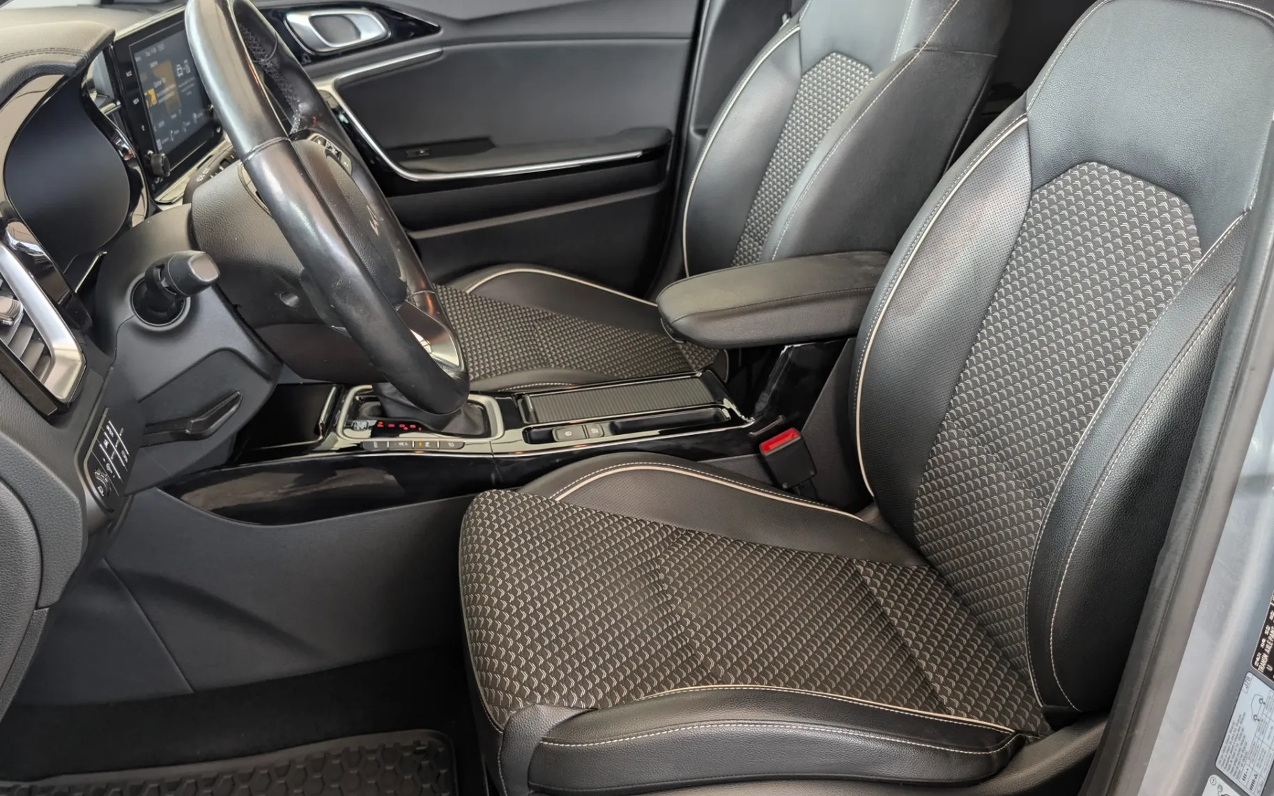 Zunanja slika - KIA XCeed - 1.5 T-GDI EX Way ISG DCT - 6