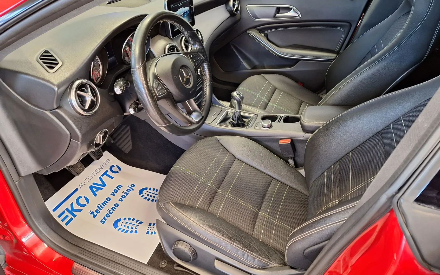 Notranja slika - Mercedes-Benz CLA Shooting Brake - CLA 180 Edition KREDIT BREZ POLOGA - GARANCIJA 1.. - 7