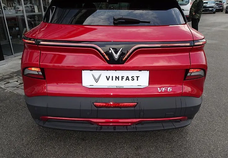 Zunanja slika - Vinfast VF6 - PLUS - GRATIS ZIMSKE GUME - 5