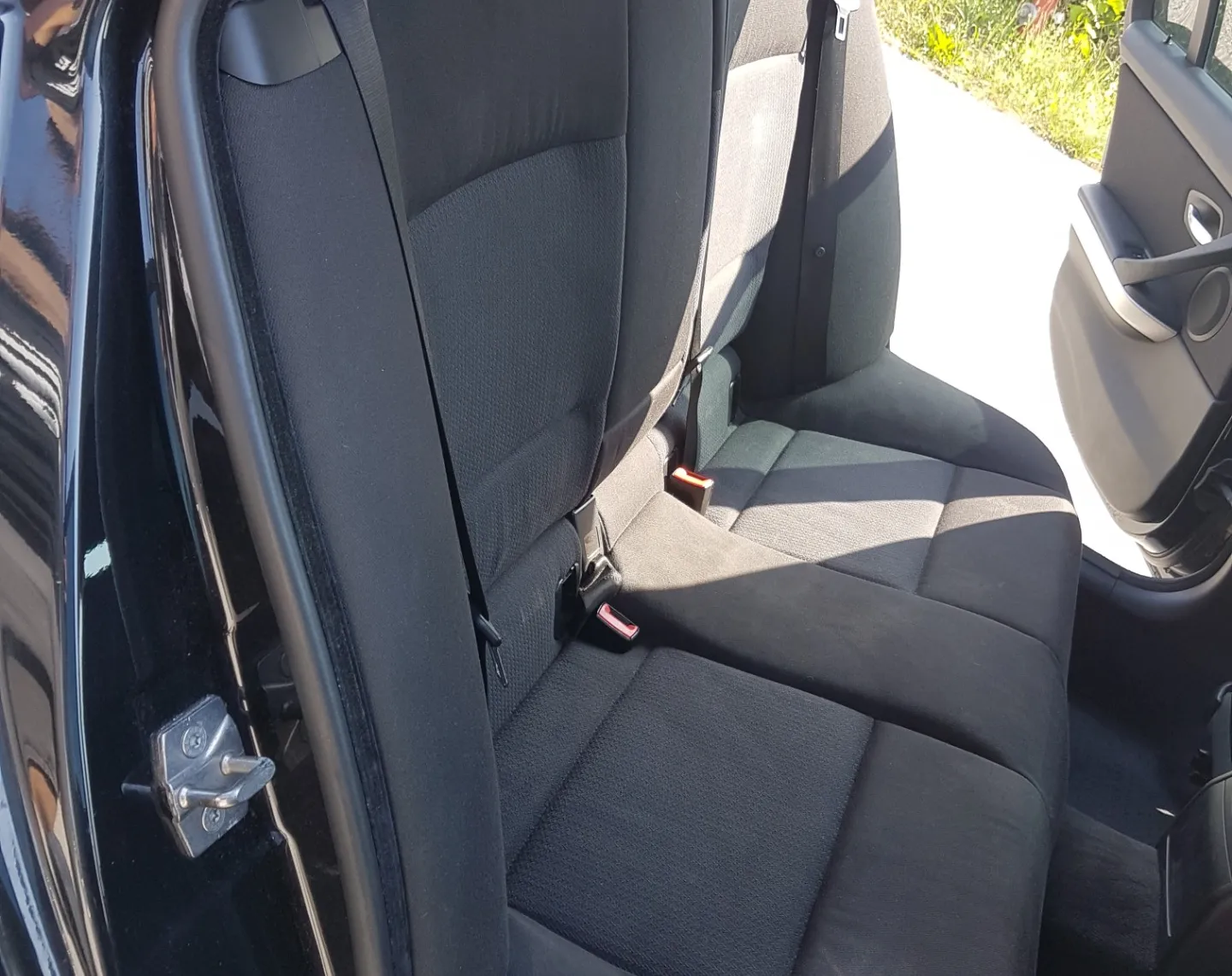 Zunanja slika - BMW M3 Touring - Serija 3 318d Touring - 13