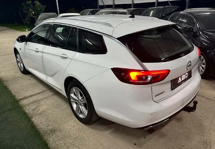 Zunanja slika - Opel Insignia - 2.0D SPORT 1.LASTNIK VIRTUAL LED KLJUKA GRETJE SED - 6