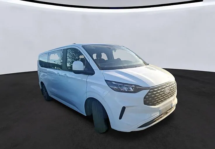 Zunanja slika - Ford Tourneo - Custom 2.0 TDCi Titanium - ODLIČNO OHRANJENO - 2