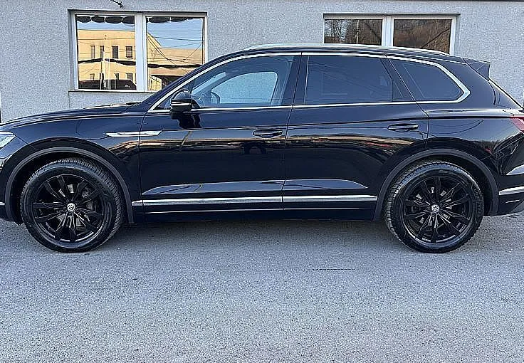 Zunanja slika - Volkswagen Touareg - V6TDI BMT R-Line210KW-RADAR-ZRAČNO-KAMERA-VIRTUAL - 3