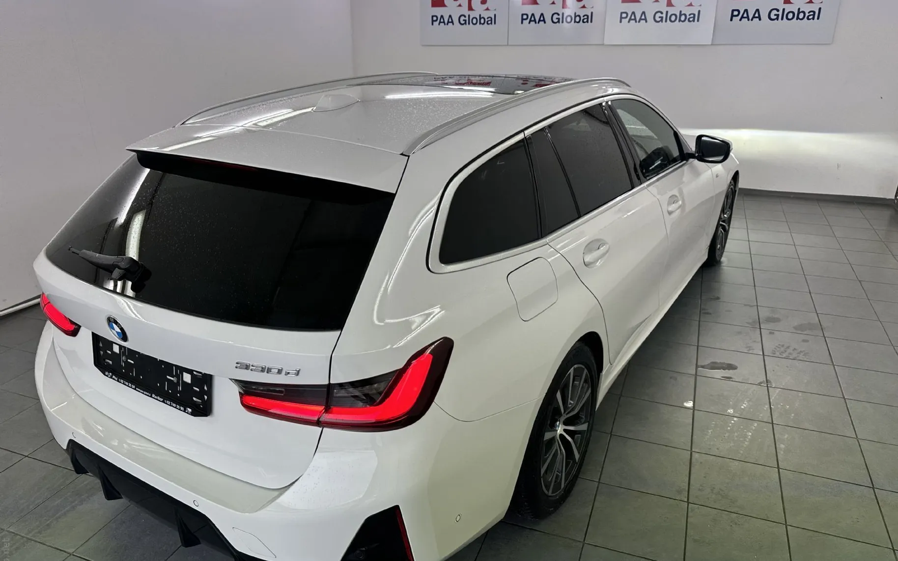 Zunanja slika - BMW Serija 3 - 330d Avt. M paket.KAMERA.USNJE.LED.SAMO 68.000 KM - 16