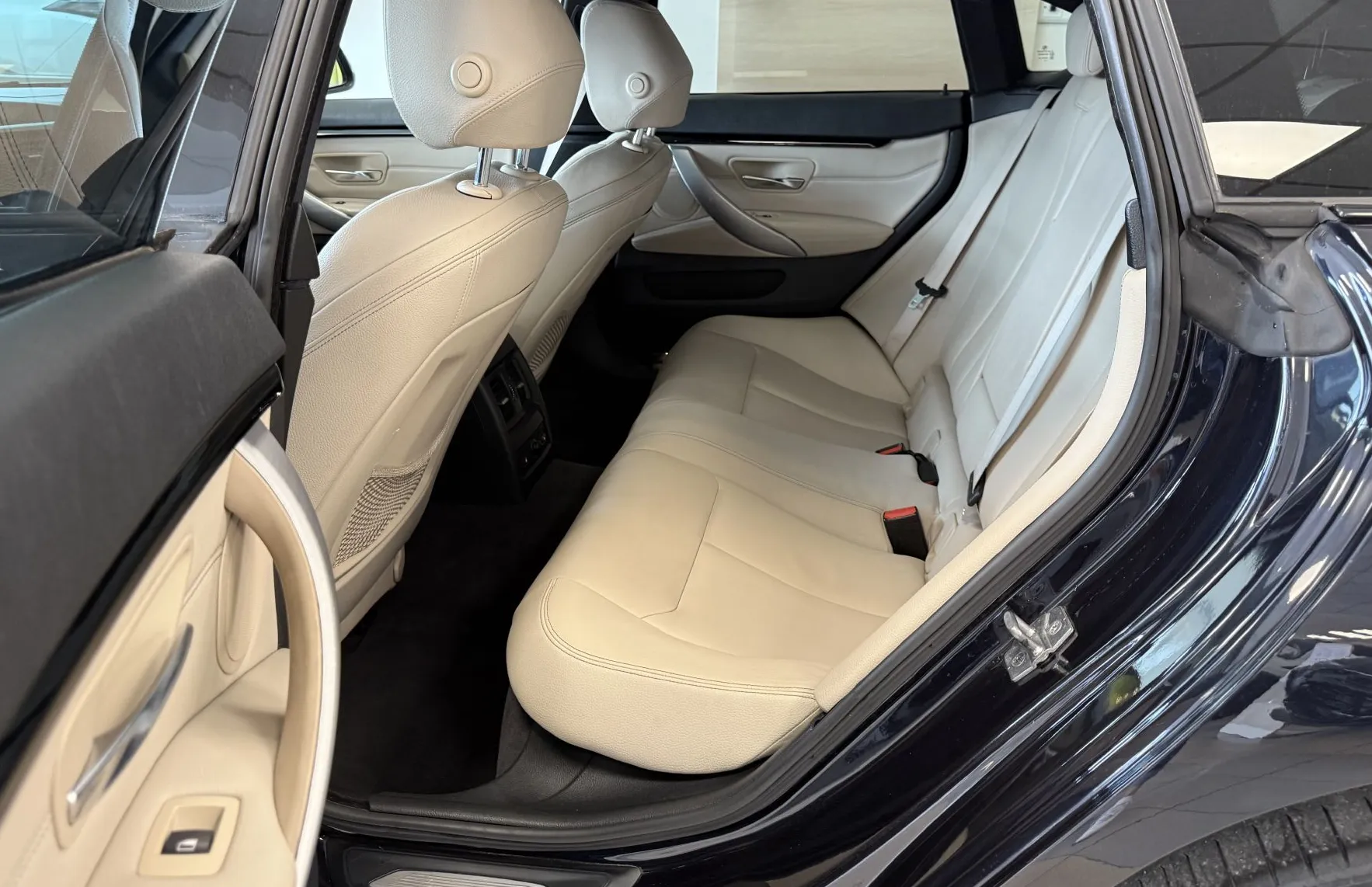Zunanja slika - BMW Serija 4 - Gran Coupe: 430d xDrive  AT  M-SPORT-LED-NAVI-KAMERA- - 13