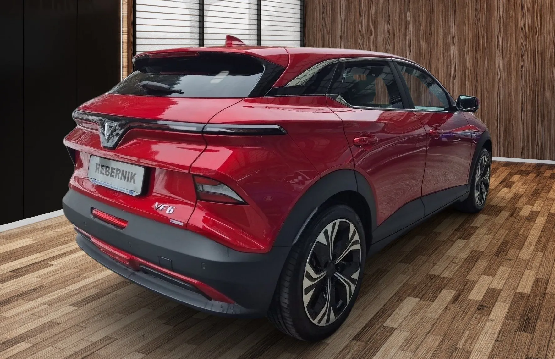 Zunanja slika - Vinfast VF6 - PLUS 59.6kWh 204PS FWD-TESTNO VOZILO - 4