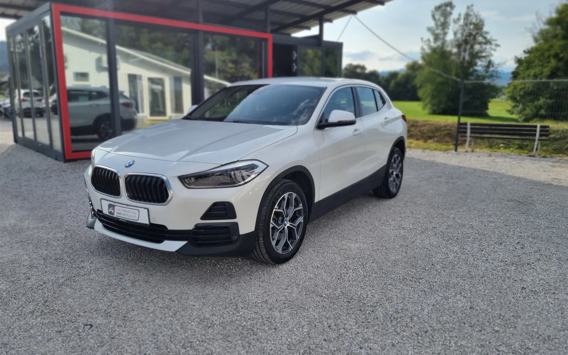 Zunanja slika - BMW X2 - sDrive18i - 1