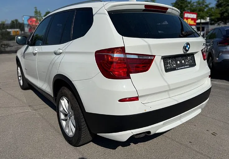 Zunanja slika - BMW X3 - serija : xDrive20d - 1. LASTNIK - SLO - 2X PDC - XENON - - 6