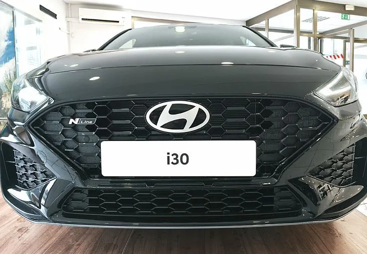 Zunanja slika - Hyundai i30 - 1.6 T-GDI PREMIUM N-LINE-REZ.K-SMART-APPLE-VIDEO - 2