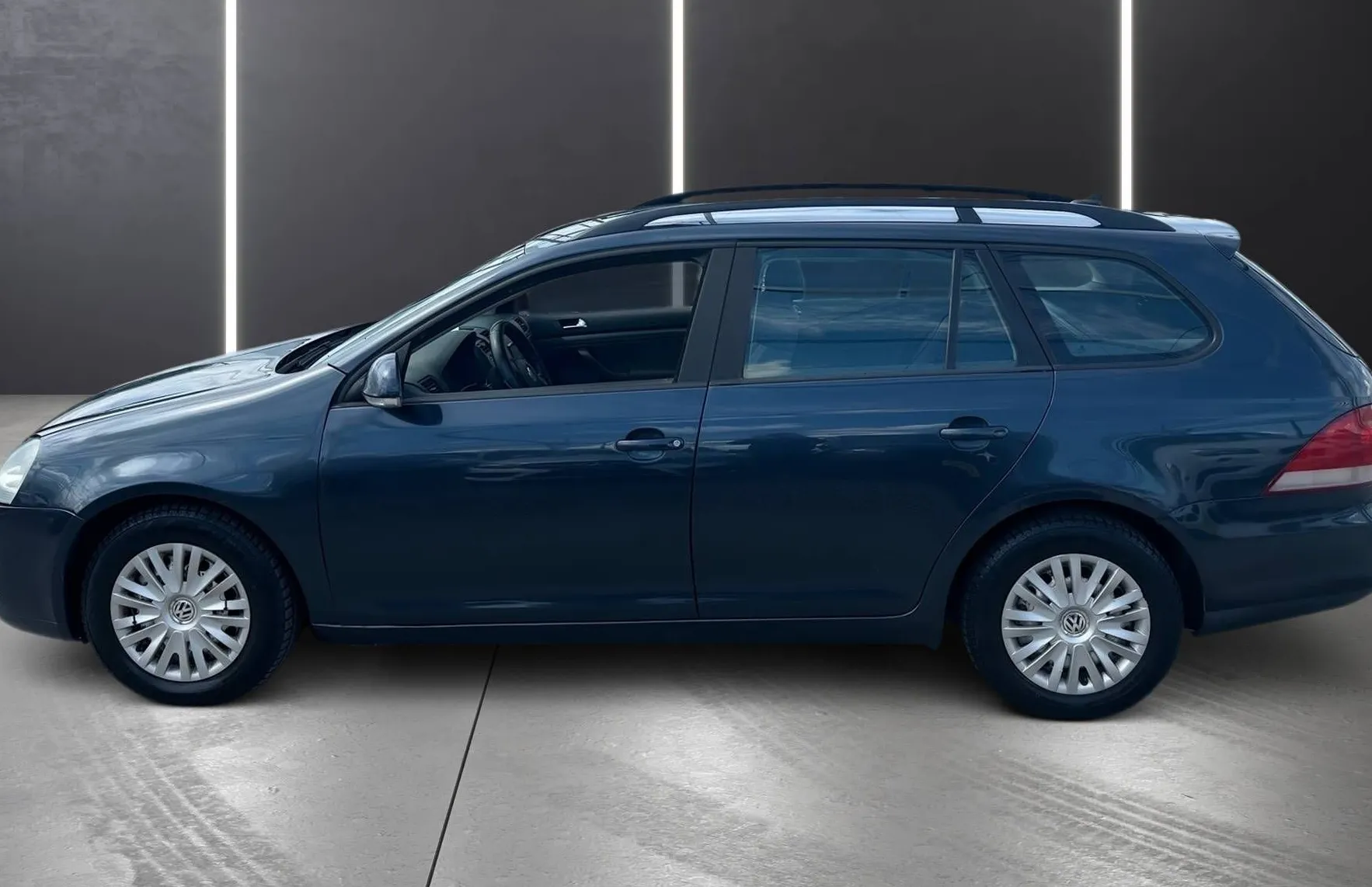 Zunanja slika - Volkswagen Golf - Variant 1.9 TDI MOŽNOST FINANCIRANJA BREZ POLOGA - 4