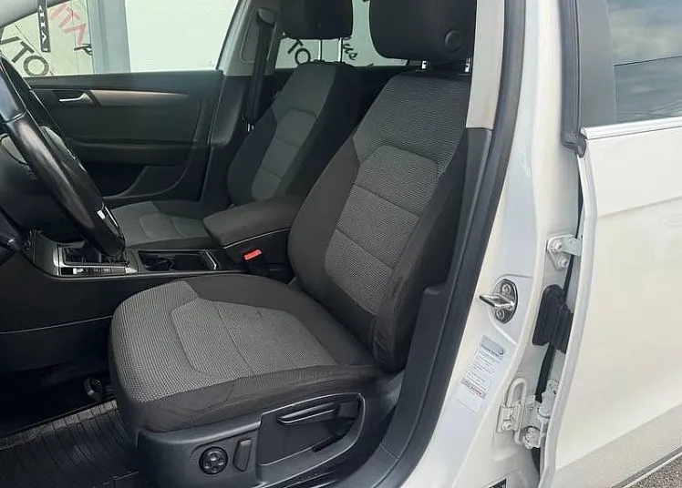 Zunanja slika - Volkswagen Passat - Variant 2.0 TDI BlueM.Tech. Comfortline Tempomat Pdc Navi - 10