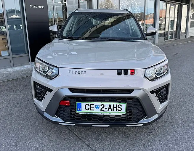 Zunanja slika - SsangYong Tivoli - 1.5 T-GDi Fresh 2WD M T  TESTNE VOŽNJE - 2