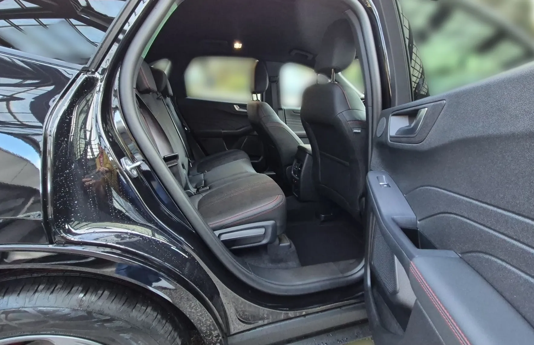 Zunanja slika - Ford Kuga - ST-Line X 1.5 EcoBoost 186PS A8-NA ZALOGI - 13