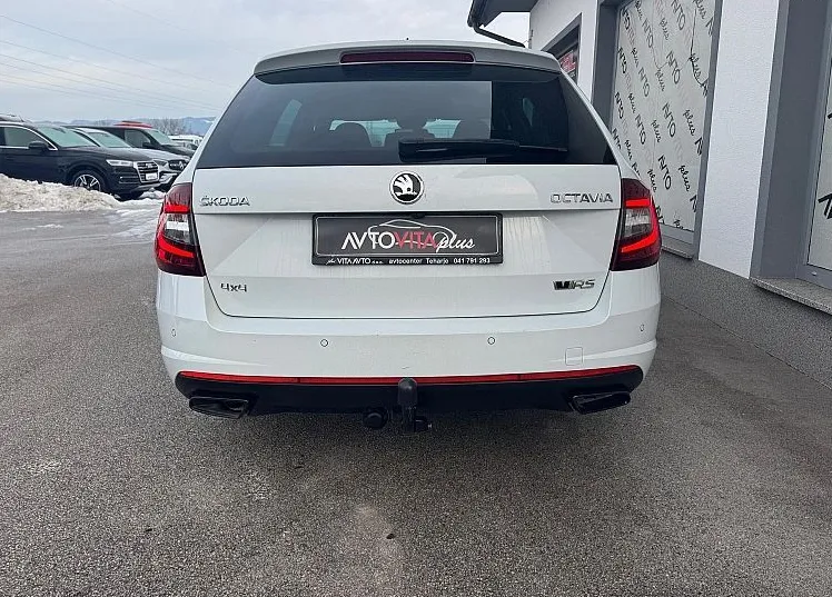 Zunanja slika - Škoda Octavia - RS 2.0 TDI DSG  kW 4X4 Virtual Navi Radar Kamera - 7