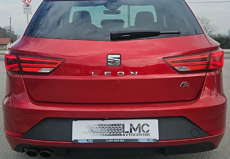 Zunanja slika - Seat Leon - 1.8 TFSI 179ks °DSG°°FULL-LED° °PANORAMA° °18-COL - 6