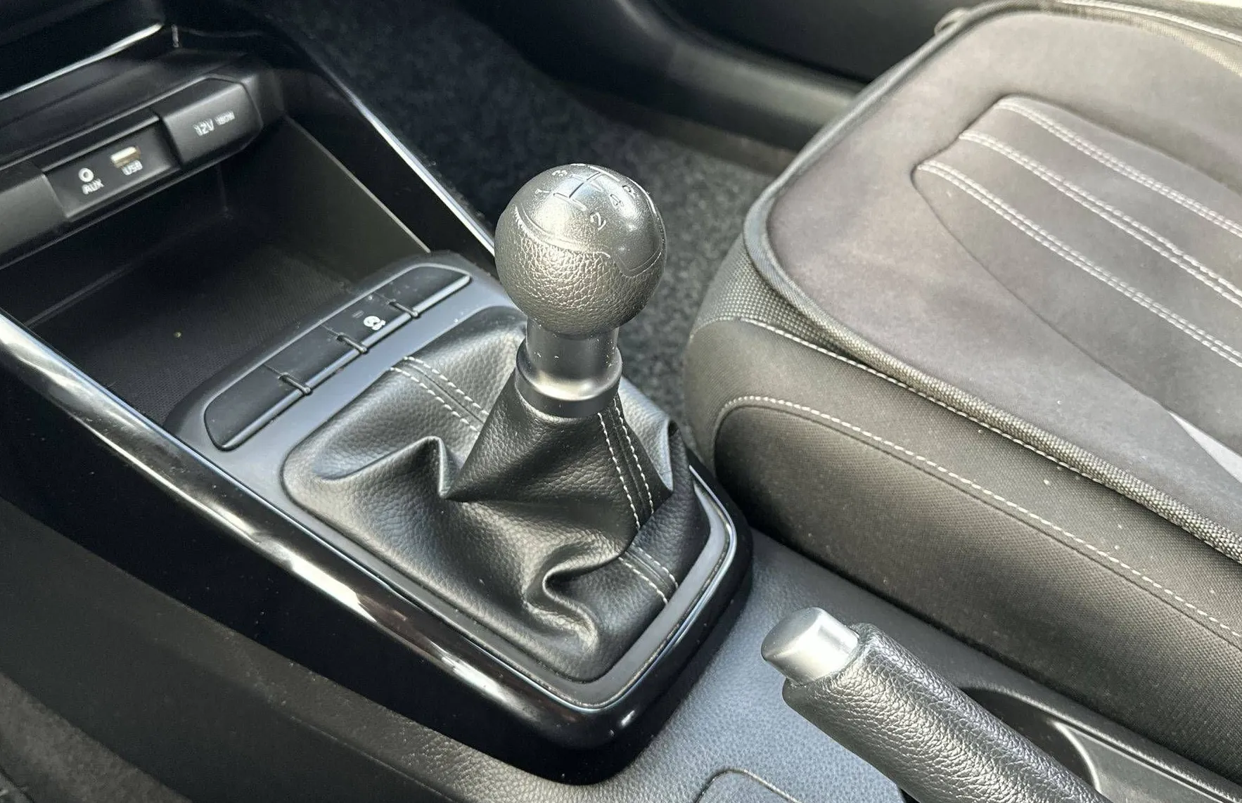 Zunanja slika - KIA Rio - 1.25 CVVT EX Edition - 20