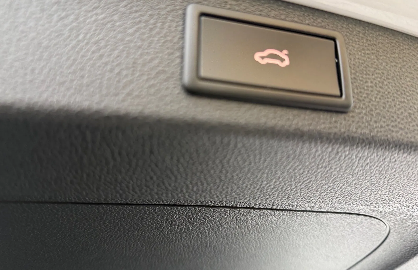 Zunanja slika - Škoda Kodiaq - L K 2.0 TDI 110kW 4X4 DSG-Matrix LED-Mrtvi kot-... - 13