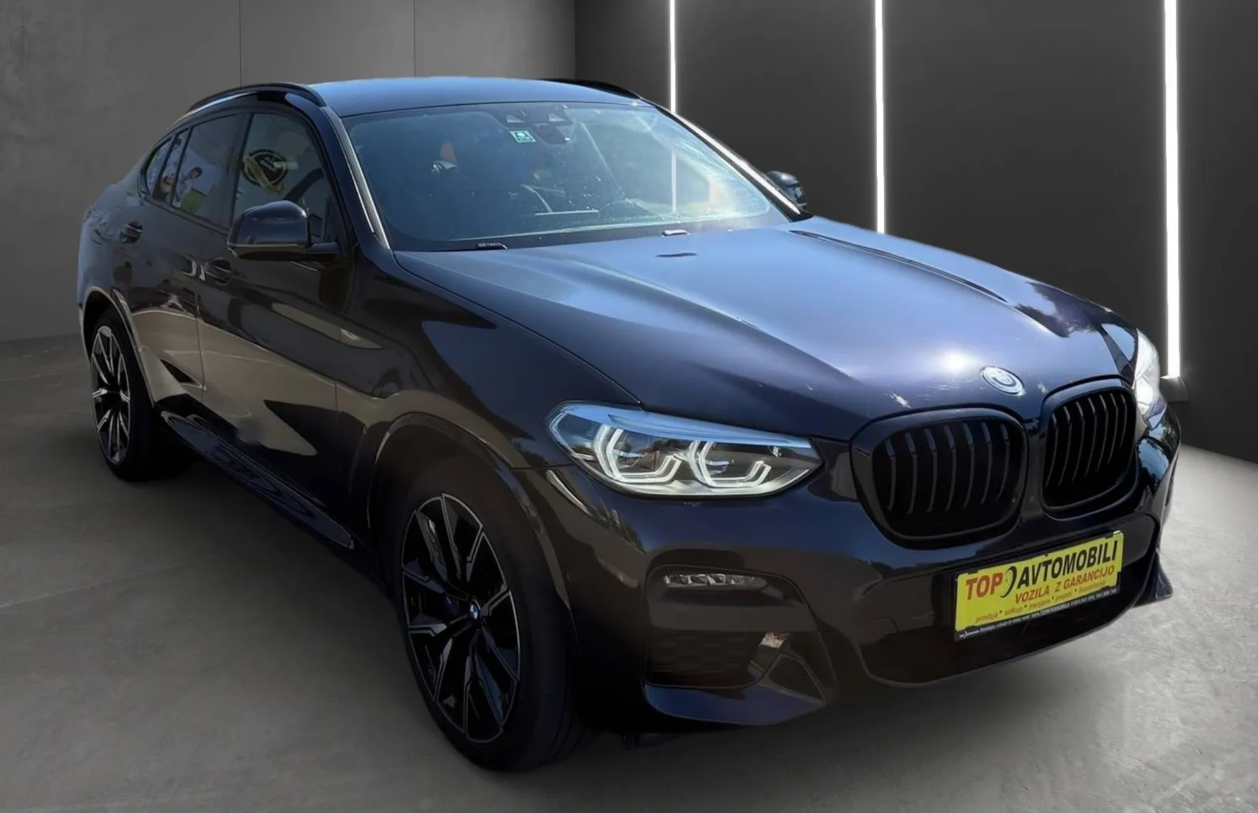 Zunanja slika - BMW X4 - serija : xDrive30d M PAKET FULL LED 360 KAMERA TEM NAVI T - 9