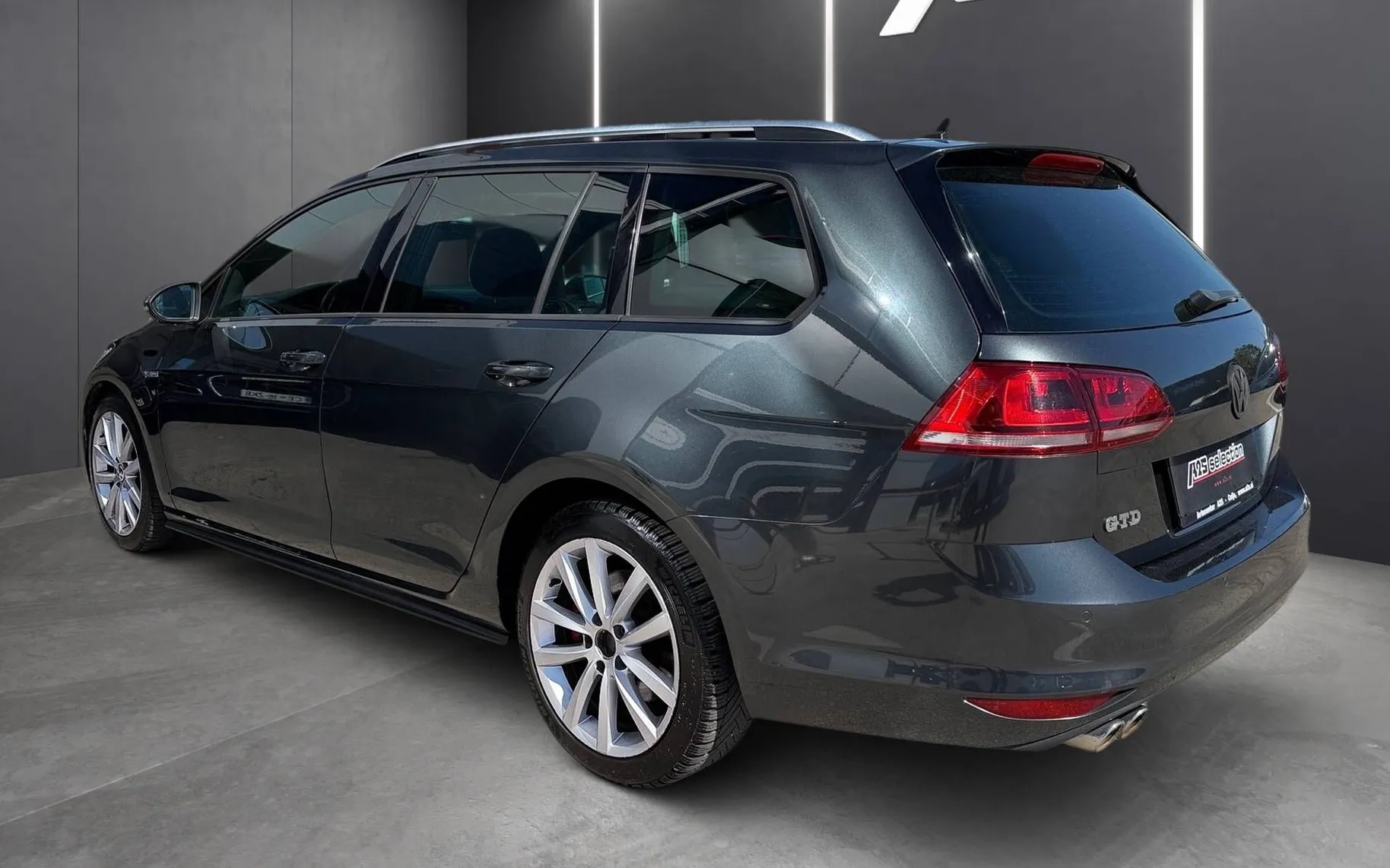 Zunanja slika - Volkswagen Golf Variant - 2.0 GTD BMT DSG Panorama - Kamera - Kljuka - 2
