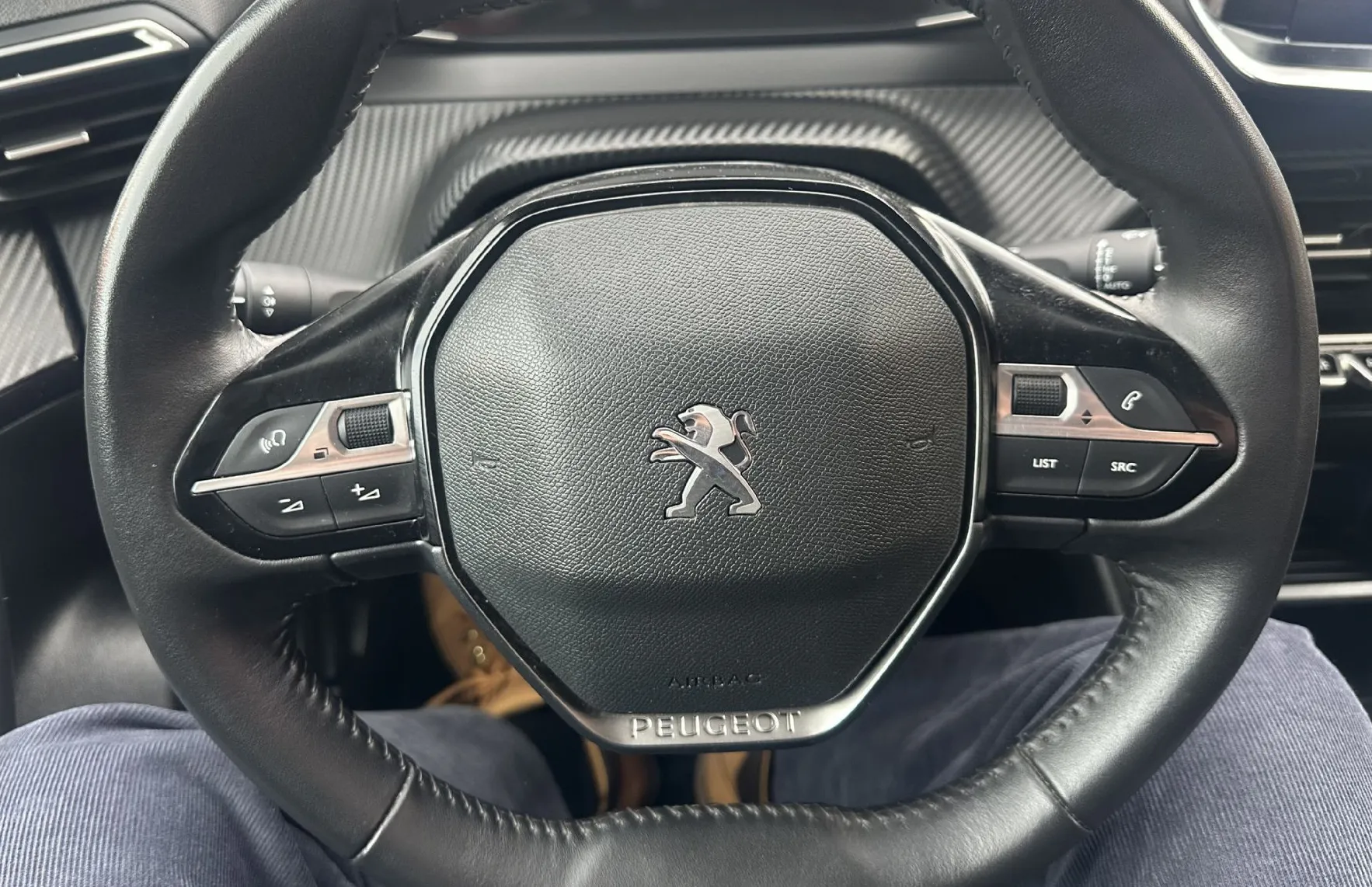 Zunanja slika - Peugeot 2008 - 1.5 BLUEHDI 130 ACTIVE.KAMERA.NAVI.LED.SAMO 90.000 - 6