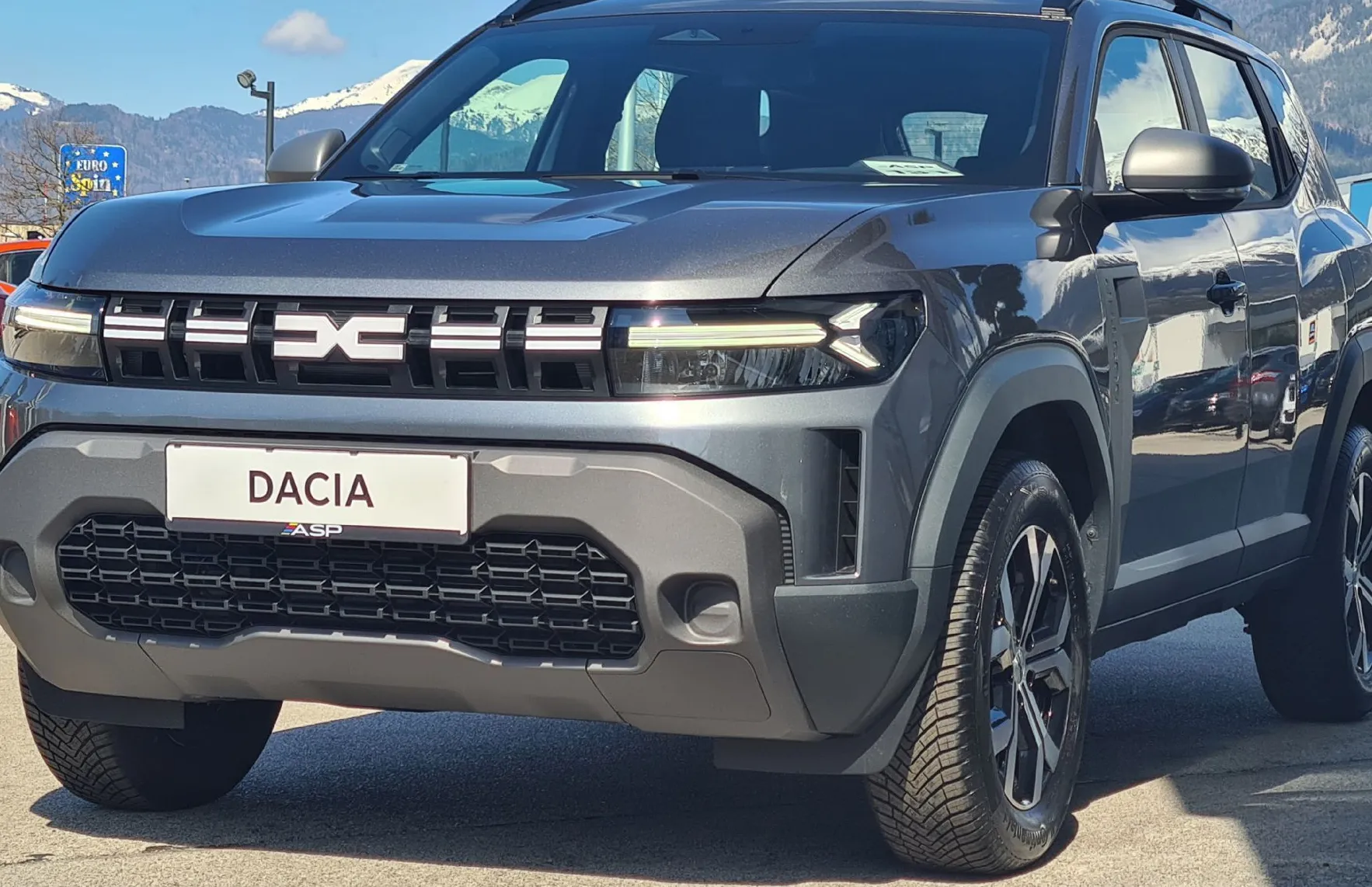 Zunanja slika - Dacia Duster - 4x4 Hybrid-G 150 Expression - 3