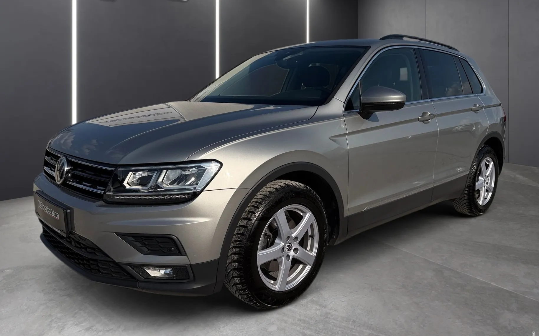 Zunanja slika - Volkswagen Tiguan - 2.0 TDI Comfortline Kamera - LED - Kljuka... - 1